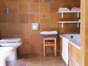 Private room with garden - Image 5