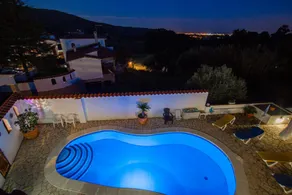 Voll ausgestattete Villa mit Grill, privatem Pool und Garten - Image 4