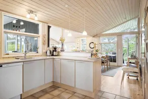Child-friendly wonderful house with barbecue, jacuzzi & terrace | Pet-friendly - Image 4