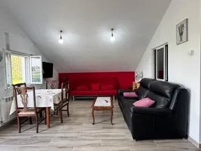 Ferienwohnung mit Terrasse, Garten und Grill | Bergblick - Image 5
