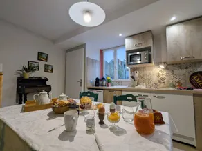 Guesthouse with pool and spa near Puy-en-Velay - Image 5