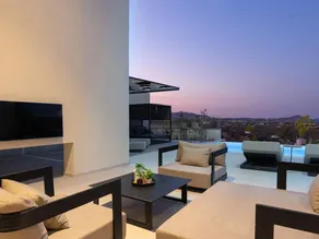 Flat with private pool, garden & barbeque - Image 4