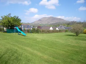 Fully equipped pleasant gite with barbecue, terrace & garden | Dogs allowed - Image 4