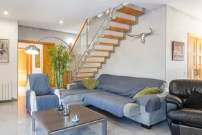 Villa with pool, terrace & barbecue | Mountain view - Image 4