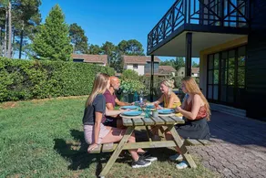Maison de vacances avec piscine, barbecue et jardin - Image 3