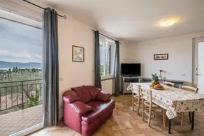 Merveilleux appartement de vacances avec terrasse, barbecue et jacuzzi | Vue ville | Avec animaux admis - Image 3