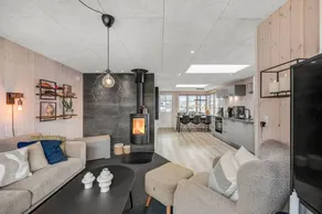 House with terrace & barbeque | Sea view - Image 2