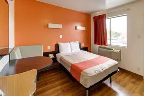 Flat with pool | Pet-friendly - Image 4