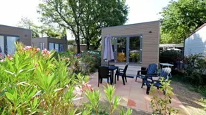 Charming camping with terrace & pool | Dogs allowed - Image 3