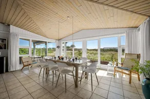 House with terrace, jacuzzi & sauna | Water view - Image 2