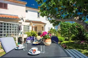 Holiday apartment mit Klimaanlage - Image 2