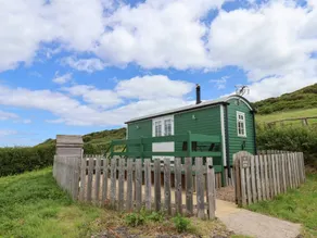 Nice cottage with jacuzzi | Beach view - Image 2