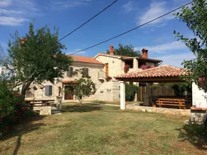 Fully equipped nice holiday home with BBQ, garden & terrace | Nature view - Image 2