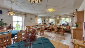 Apartment with all amenities, garden and sauna, located in a very tranquil area - Image 4