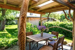 Holiday home with barbecue & terrace | Pet-friendly - Image 2
