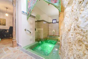 Holiday home with barbecue & hot tub - Image 2
