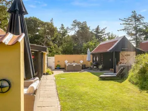 Family-friendly nice holiday home with barbeque & terrace | Close to the beach | Dogs allowed - Image 4