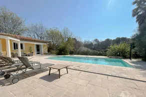 Familienorientiertes Ferienhaus mit privatem Pool, Garten und Terrasse | Haustiere erlaubt - Image 3