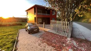 Agréable maison de vacances adaptée aux familles avec jardin, terrasse et barbecue | Vue jardin | Adaptée au travail à distance | Avec animaux bienvenus - Image 2