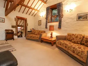 Family-oriented cottage with garden | Pets are welcome - Image 3