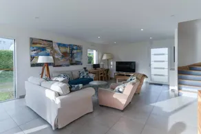 New house with pool near Beach - Image 3