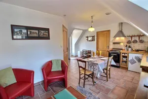 Gîte avec terrasse et jardin - Image 3