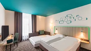 Mehrbettzimmer für 4 Personen (25 m²) in Neumarkt in der Oberpfalz - Image 1