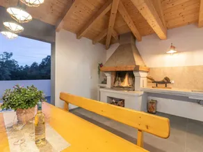 Casa con piscina privata, barbecue e terrazza - Image 3
