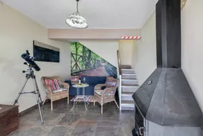 Familienfreundliches großzügiges Ferienhaus mit Grill, privatem Pool und Terrasse | Bergblick - Image 3