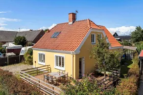 Fully equipped ample house with garden, barbeque & terrace | Sea view | Pets allowed - Image 3