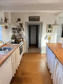Children-friendly holiday home with terrace, barbecue & garden | Perfect for remote work | Pet-friendly - Image 5