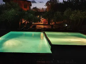 Pleasant cabin with terrace, pool & jacuzzi - Image 4