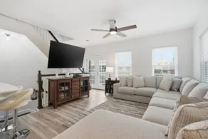 Sea Bright Gem Steps To Beach + Parking 4 Bedroom Home - Image 2
