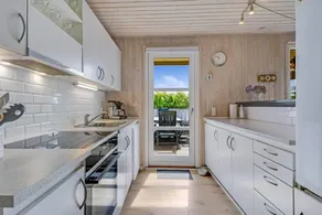 Spaziosa casa totalmente attrezzata con terrazza e griglia - Image 2