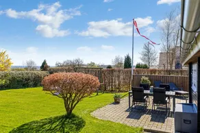House with barbecue, terrace & garden - Image 3