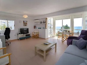 Fully equipped beautiful holiday apartment with terrace | Sea view | Close to the beach - Image 2