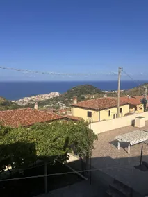 Appartement de vacances avec jardin et terrasse | Vue sur l'eau - Image 2