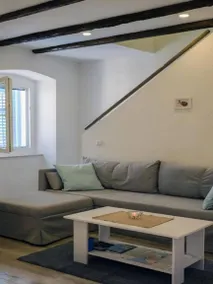 Flat with 2 rooms for 5 persons - Image 5