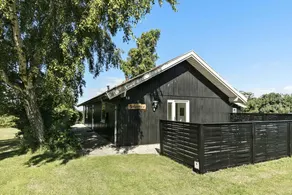 Holiday home with barbecue, terrace & pool | Water view - Image 2
