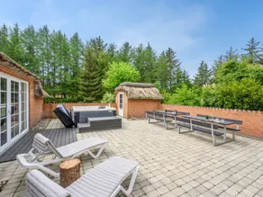 Child-friendly house with terrace, sauna & hot tub | Pet-friendly - Image 5