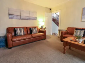 Family-oriented cottage with garden | Close to the beach | Pets allowed - Image 4