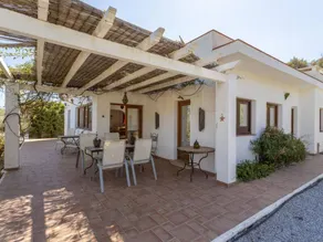 Ferienhaus mit Garten, privatem Pool und Grill | Bergblick - Image 2