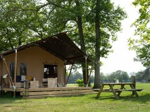 Lovely unique accommodation with heated pool & terrace - Image 5