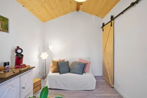 Agréable maison d'hôtes avec barbecue, jardin et sauna | Vue jardin | Avec animaux acceptés - Image 2