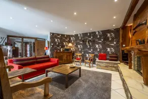 Gite with terrace & garden - Image 4