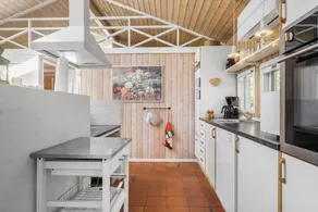 Fully equipped house with BBQ, terrace & sauna - Image 5