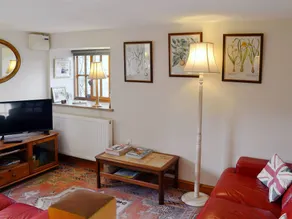 Child-friendly nice cottage with garden | Dogs allowed - Image 2