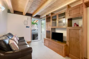 Flat with garden | Mountain view - Image 5