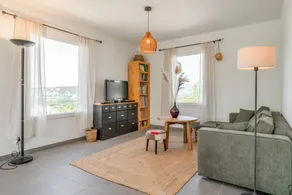 Villa with terrace & garden | Garden view - Image 2
