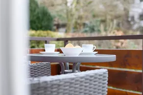 Apartment | Garden view - Image 4